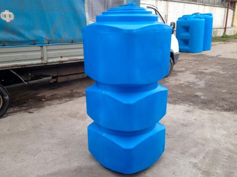 Емкость для воды Полимер-Групп F 750 литров